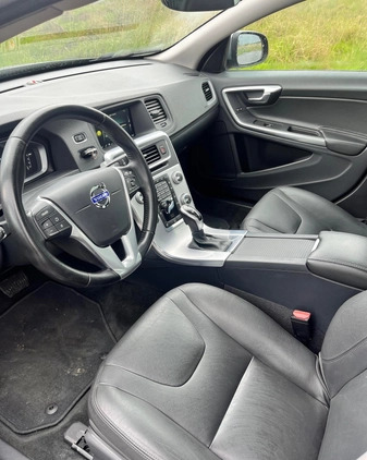 Volvo S60 cena 59900 przebieg: 163000, rok produkcji 2017 z Brańsk małe 379